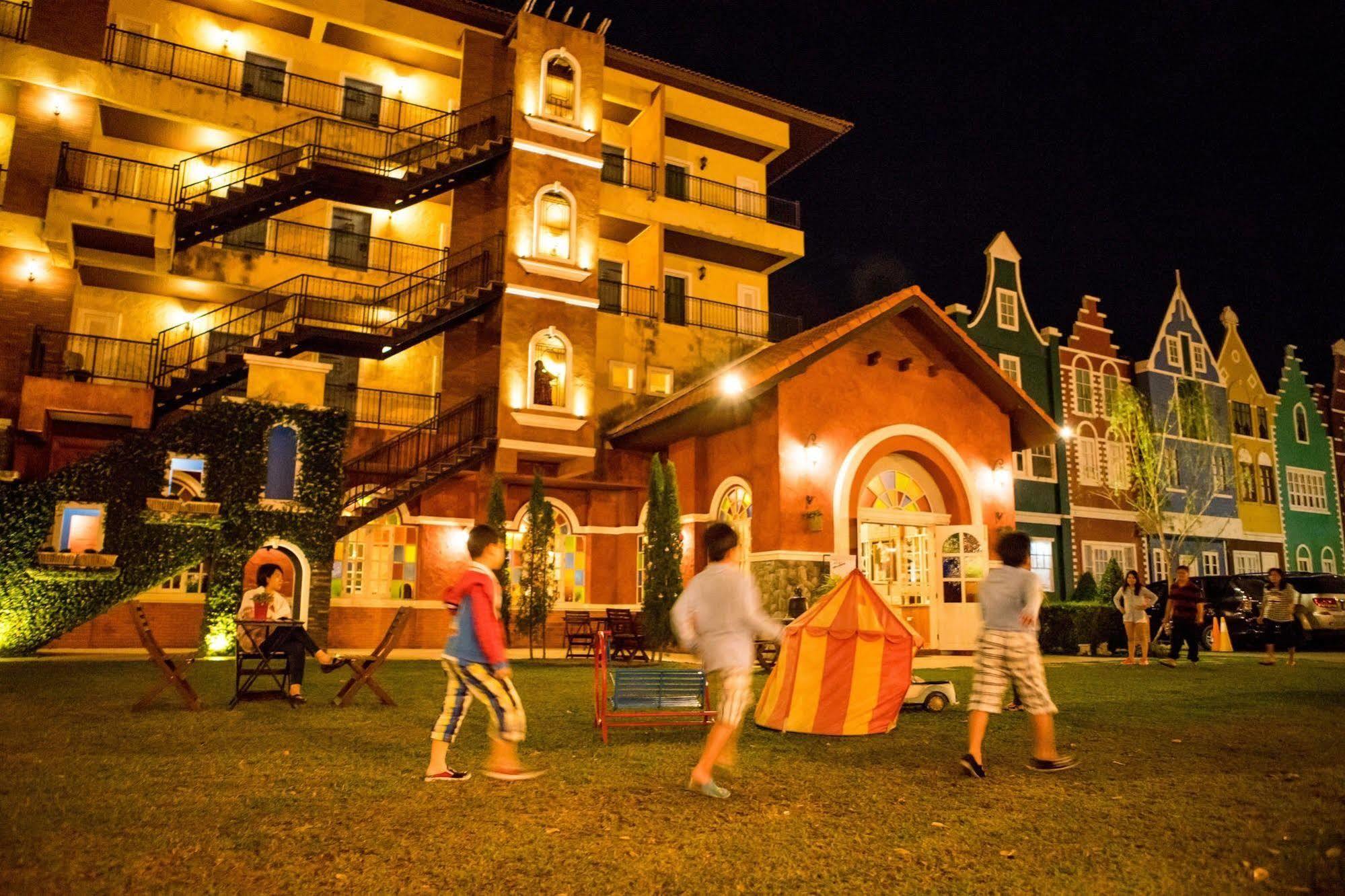 San Pareni Khu nghỉ mát 3*