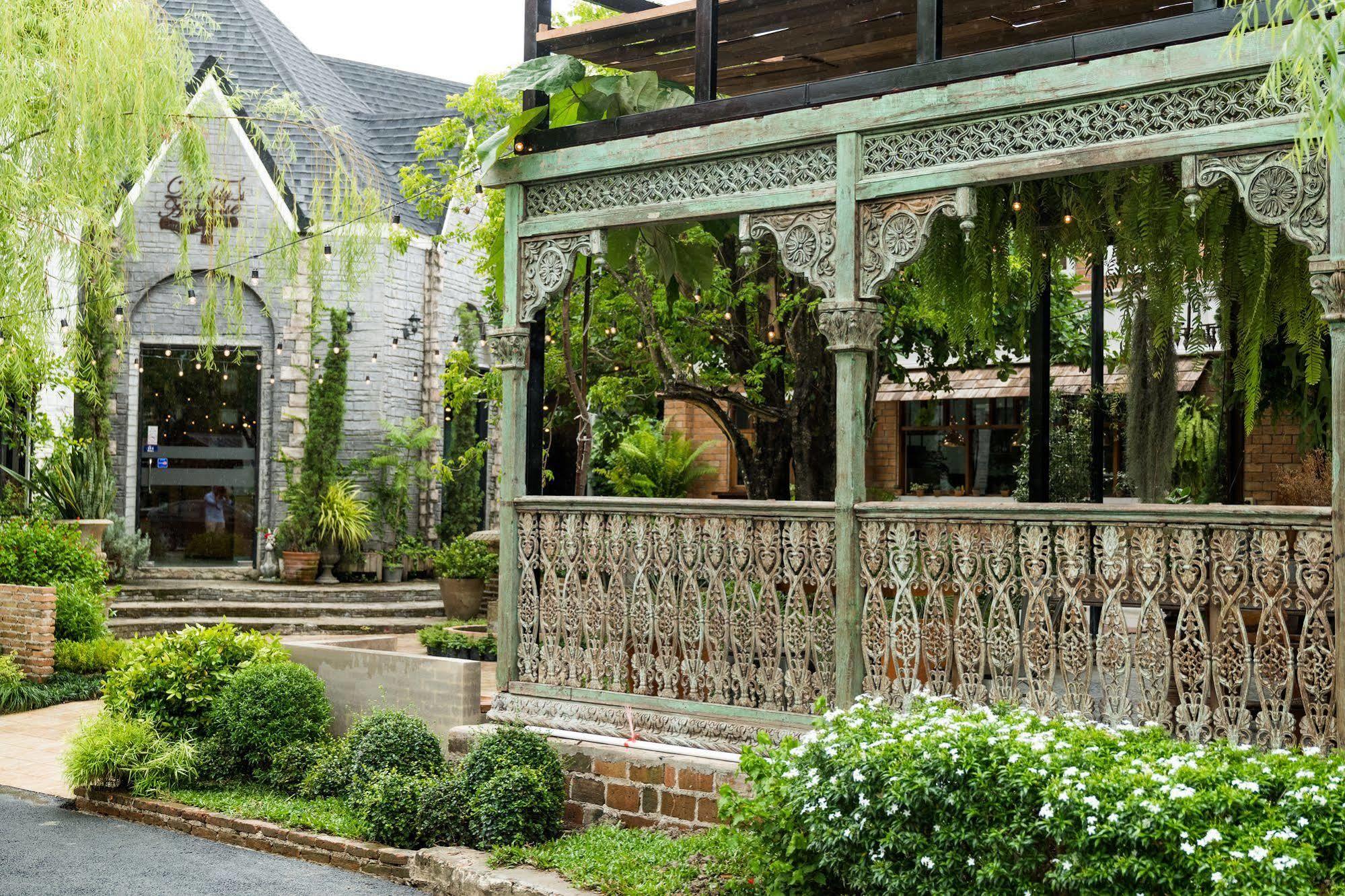 San Pareni Khu nghỉ mát 3*