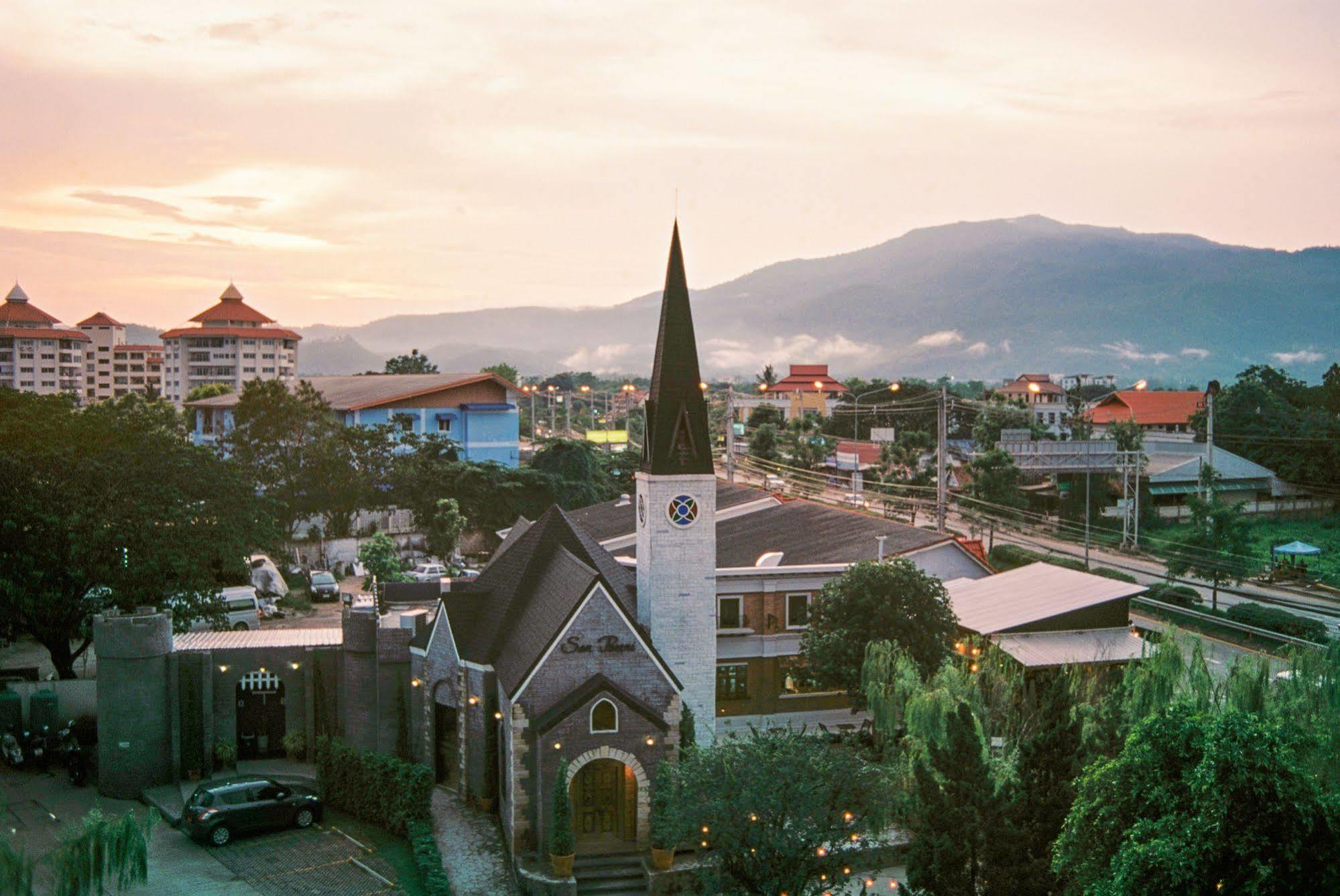 San Pareni Khu nghỉ mát Chiang Mai